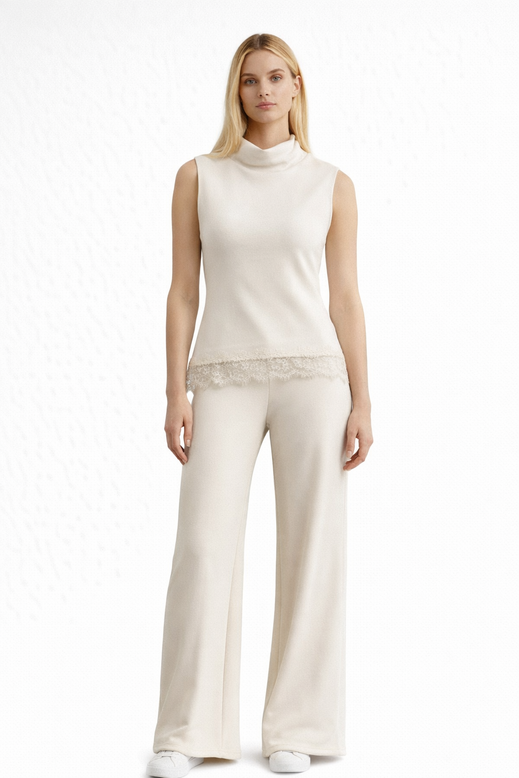 Tuta Elegante Lace Touch