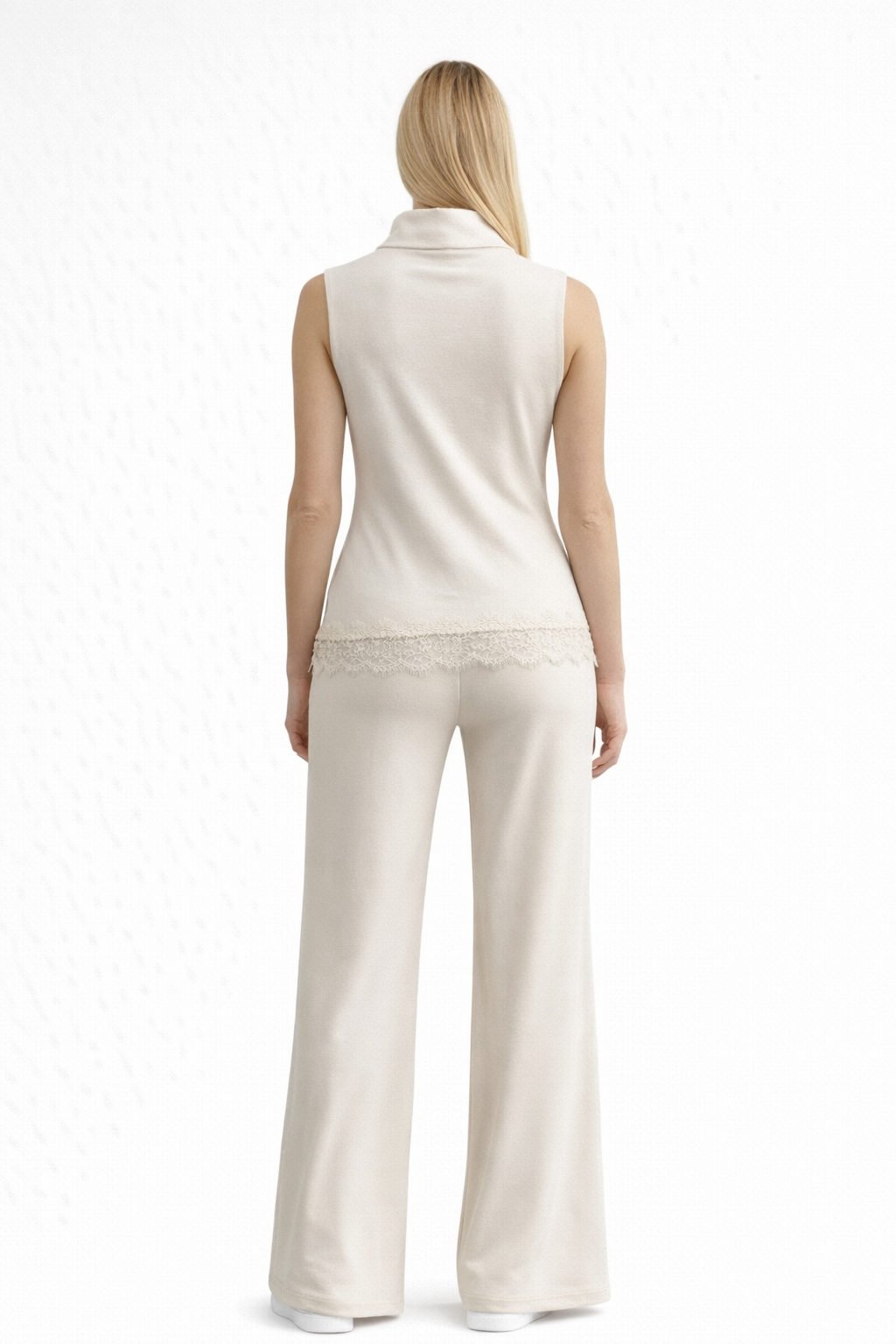 Tuta Elegante Lace Touch